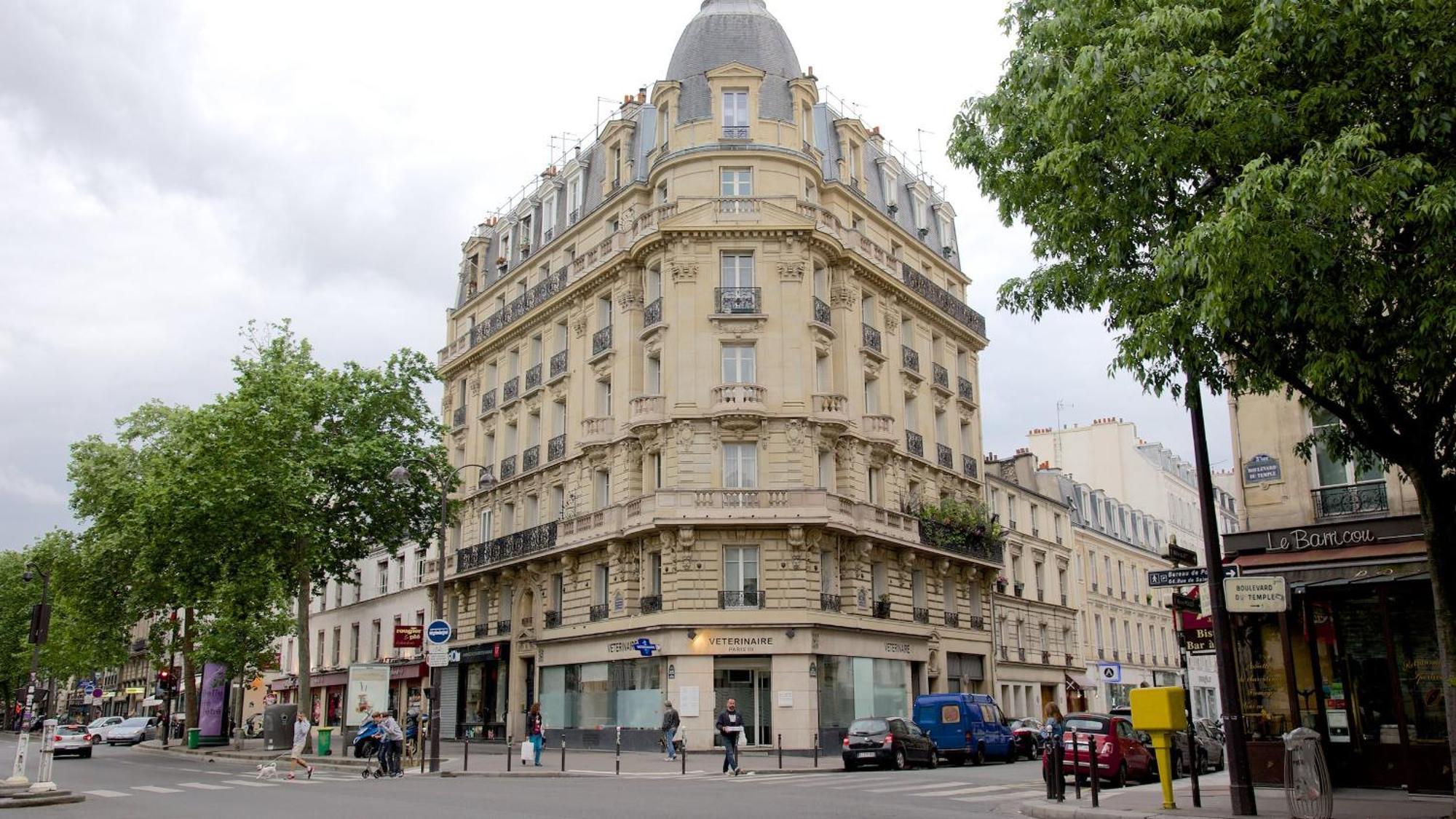 Stylish In Le Marais Parijs